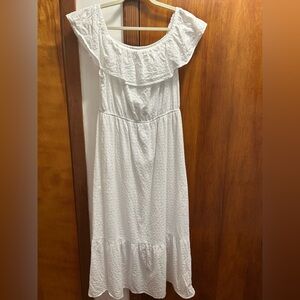 Gilli White Eyelet Ruffled Maxi Dress